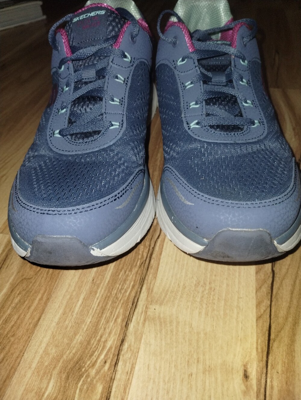 SKECHERS Women's Relaxed Fit: D'Lux Walker-Infinite Motion 9.5 - Picture 3 of 8